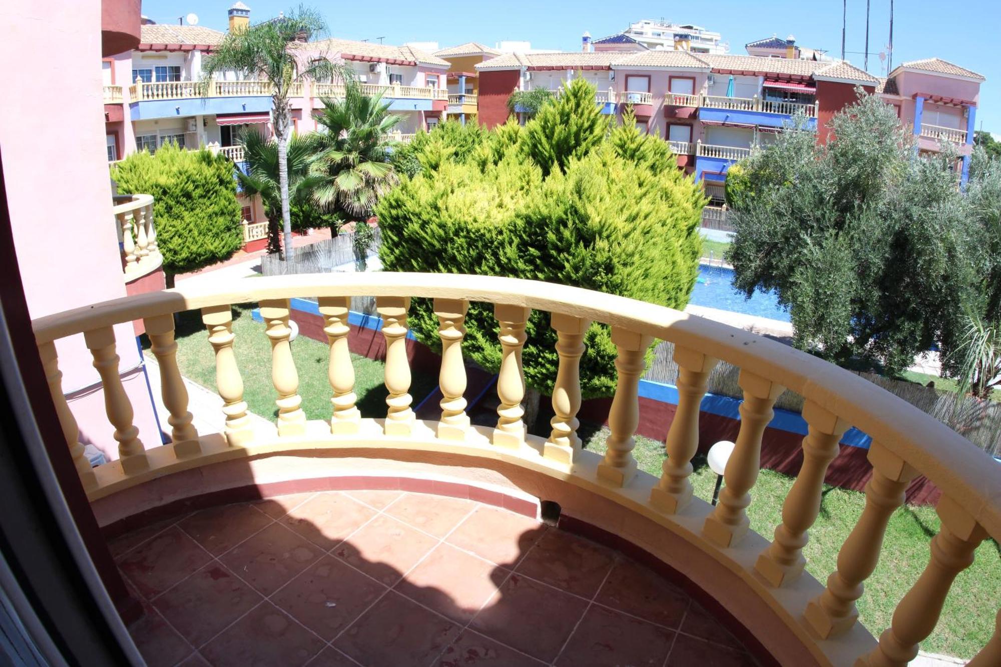 Apartamentos Marina Internacional Торевиеха Екстериор снимка