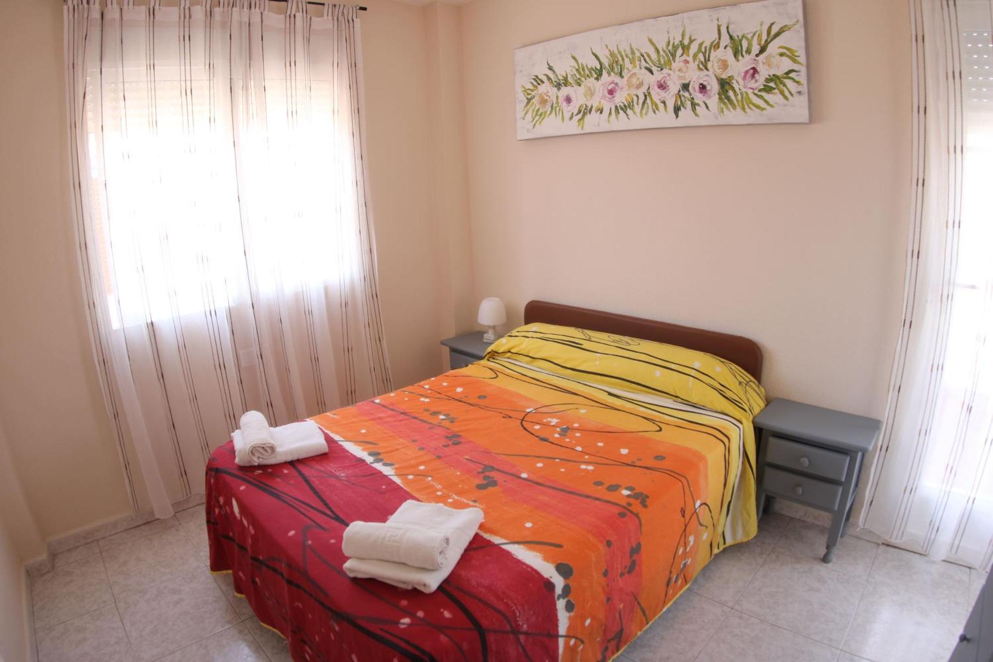 Apartamentos Marina Internacional Торевиеха Екстериор снимка